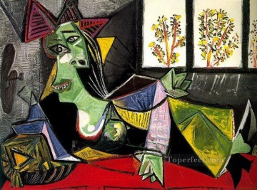 Femme allongee sur un divan Dora Maar 1939 Cubism Oil Paintings